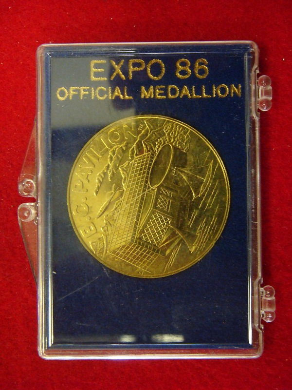 Expo 86 Official Medallion in original plastic case