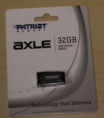   Patriot Lifestyle 32GB Axle USB Flash Drive 2.0 PSF32GAUSBG Patriot 32