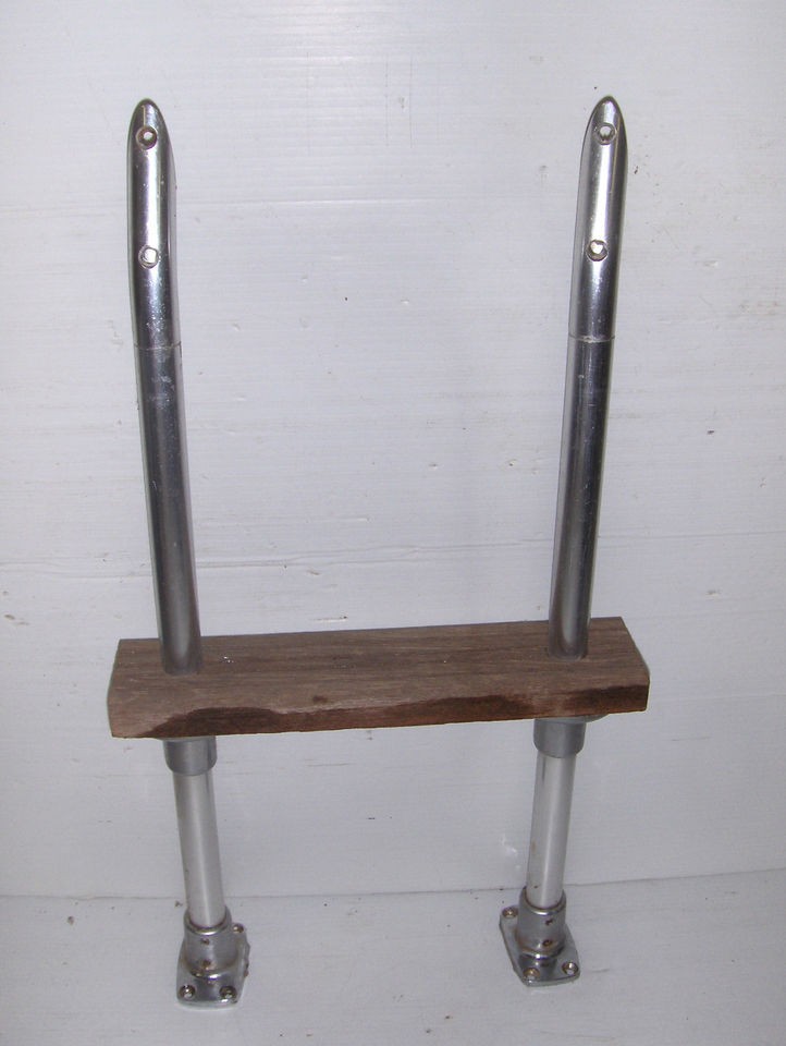   TEAK 1 STEP TUBE LADDER FOR BOARDING FROM SWIM PLATFORM INTO BOAT