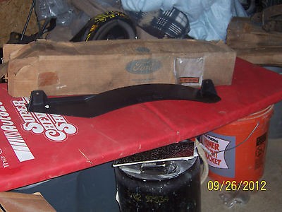 1985 Ford f 150,250?? NOS Fan Guard part # e5tz 8a611 b W/O air I 