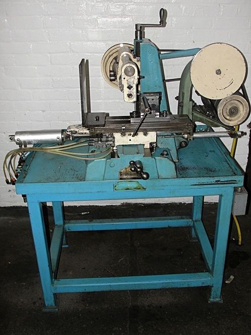 Armor Horizontal Bench Type Milling Machine With Stand and Table Feed