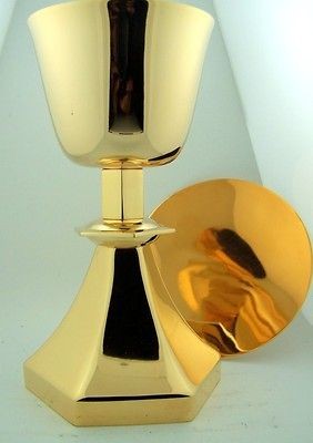 Simple Elegant 6 Sided 12 oz Church Chalice W Paten Set Gold Gild 