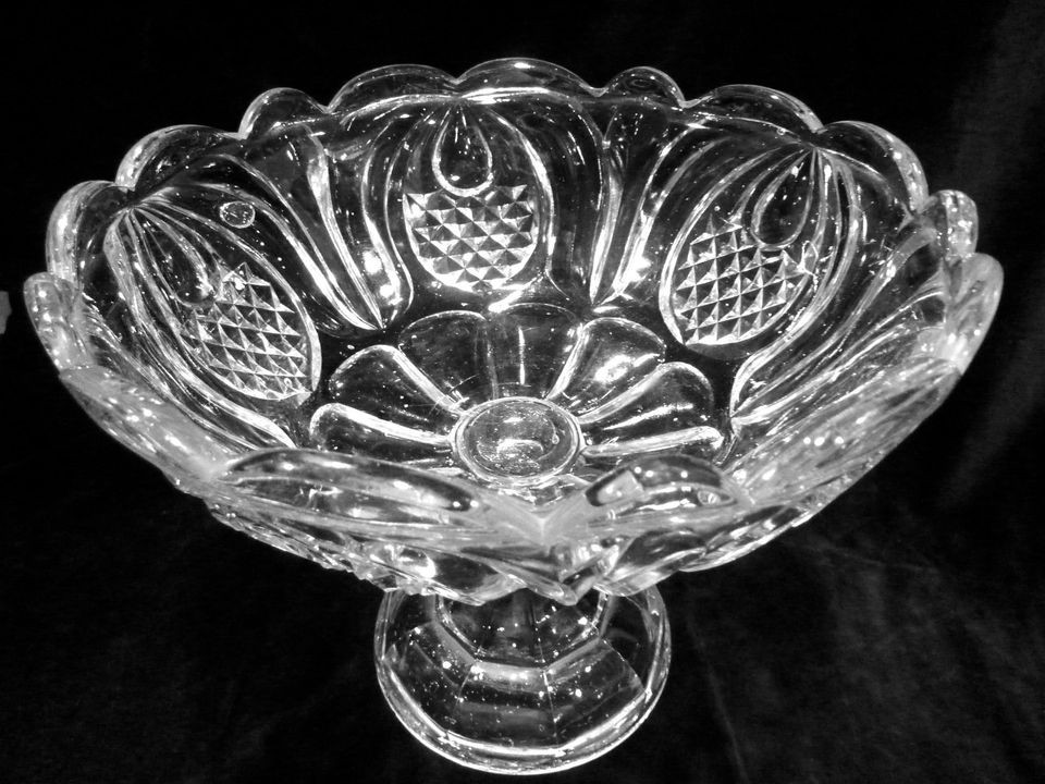   LARGE EAPG NEW ENGLAND PINEAPPLE FLINT GLASS COMPOTE, Circa 1850 1875