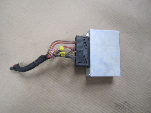 BMW E60 HARMAN BECKER AMPLIFIER HI FI AMP OEM 530I 525I 545I 