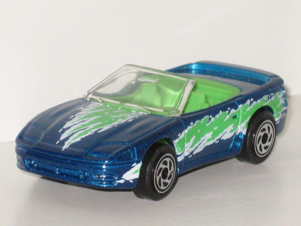 Matchbox 1994 Mitsubishi 3000GT Spyder Convertible Blue & Green Model 