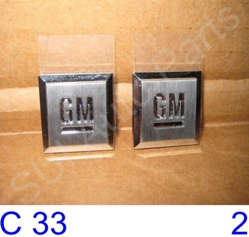 New Chevy GMC Cadillac Mark Emblems Badge GM Logo Decal OEM GM (C33 