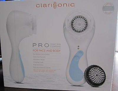 NEWEST**CLARISONIC PRO FACE & BODY,9 BRUSHES,UNIVERSAL CHARG,1 