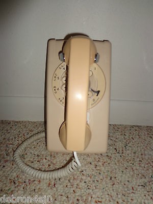 VINTAGE NORTHERN BELL ROTARY DIAL WALL PHONE