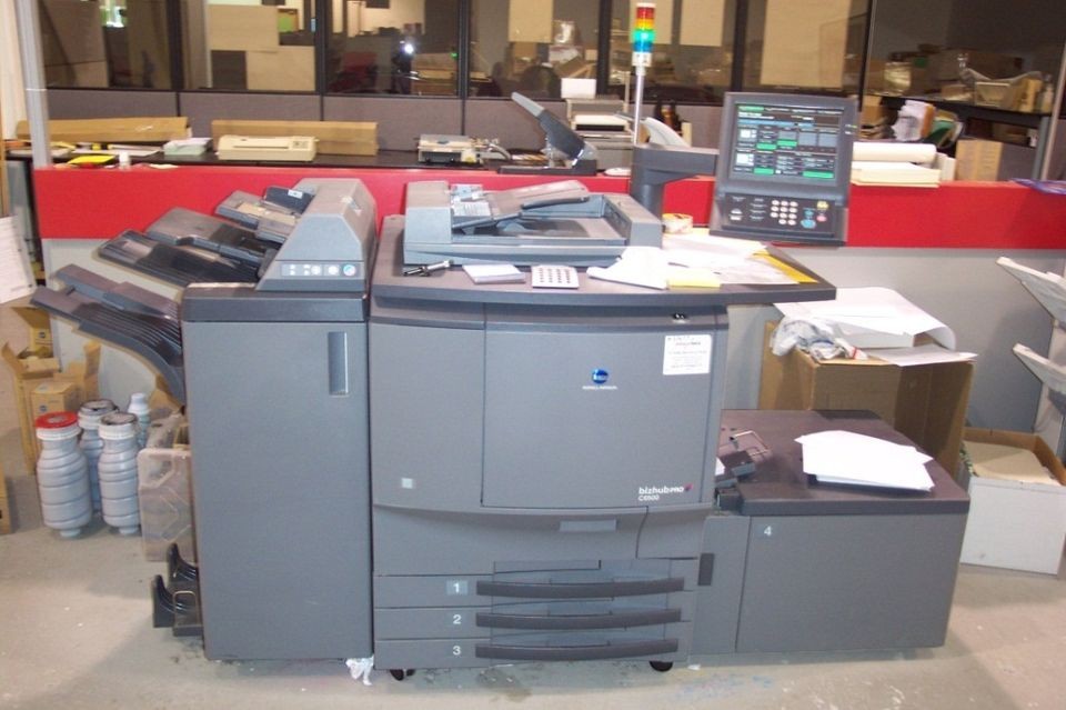   MINOLTA BIZHUB C450 COLOR PRINTER COPIER SCANNER BOOKMAKER FINISHER