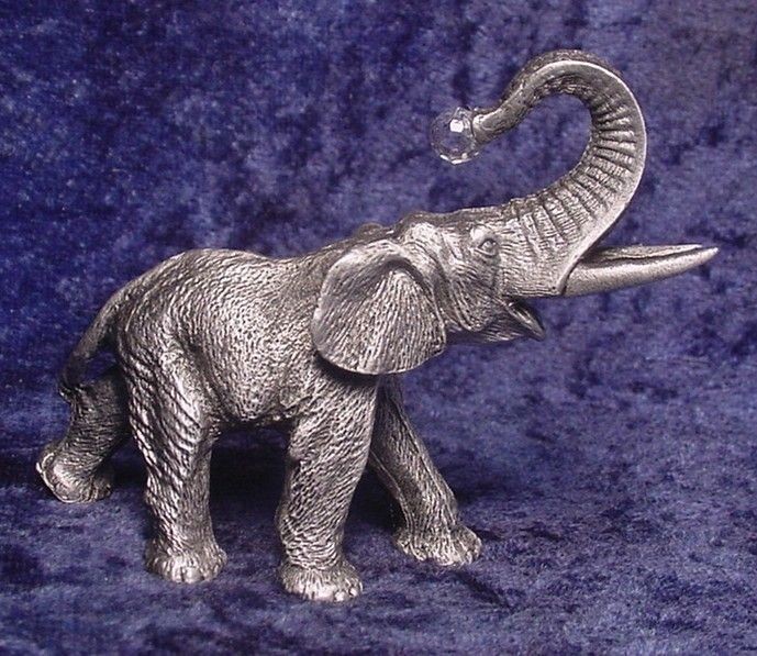 Collectibles  Animals  Wild Animals  Elephants  Figurines