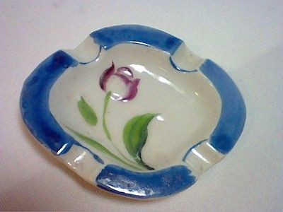   OCCUPIED JAPAN PORCELAIN BLUE WHITE ASHTRAY WITH ROSE IN THE MIDDLE