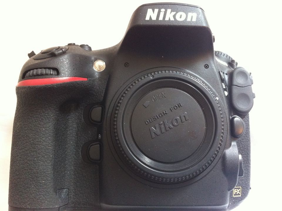 Nikon D800 36.3 MP Digital SLR Camera   Black (Body Only)