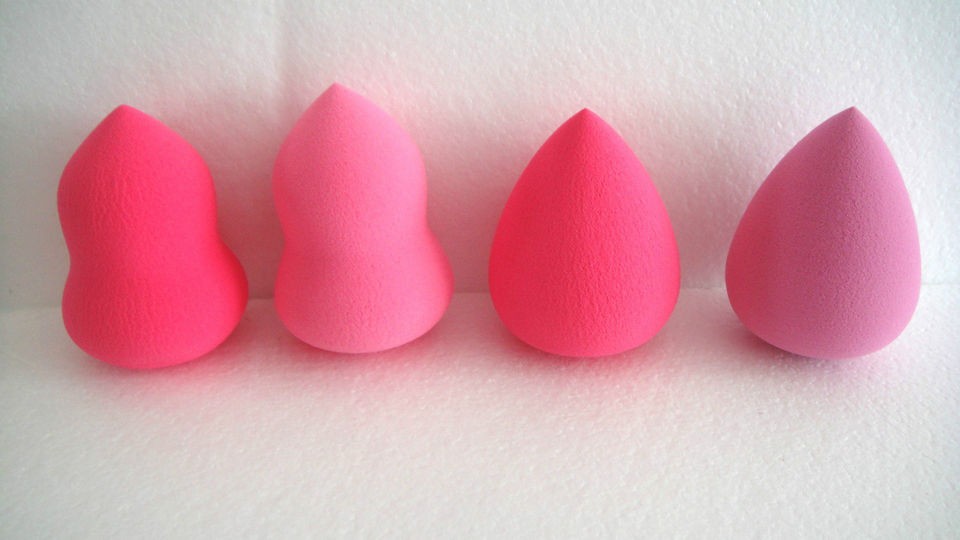 Health & Beauty  Makeup  Makeup Tools & Accessories  Puffs, Sponges 