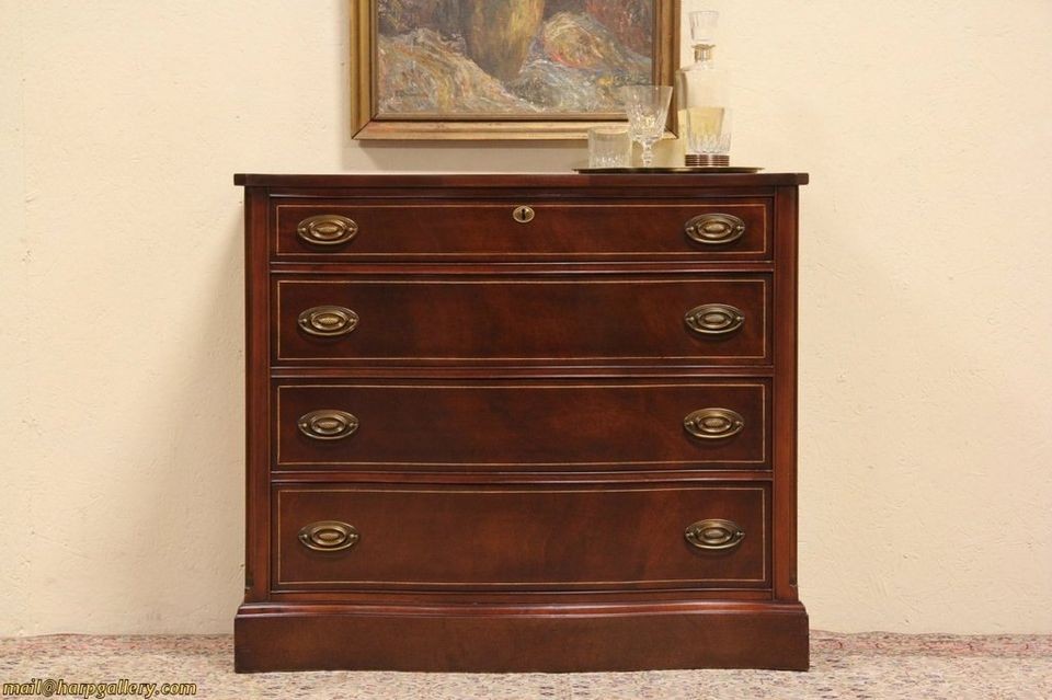 serpentine dresser in Dressers & Vanities