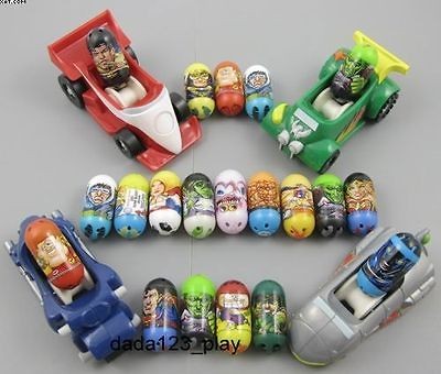 Random 24 Mighty Beanz Beans with 4 MACHINEZ Dune Buggy M16