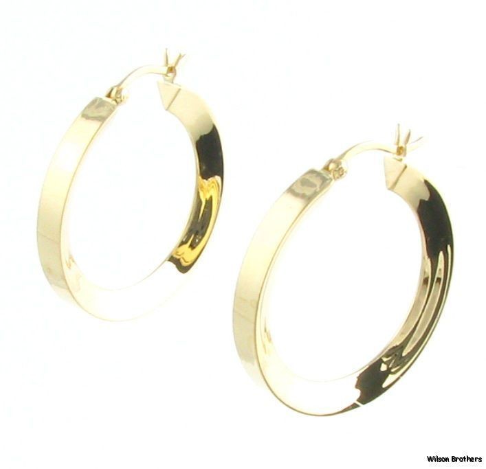 Medium 3D Styled Circle Hoop Earrings   18k Yellow Gold 750 Elegant 