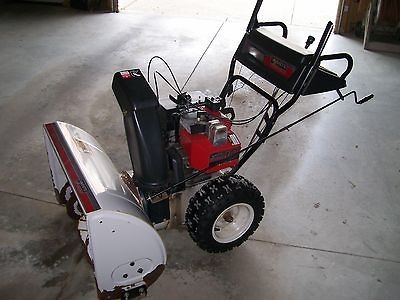 White Snowboss 1050 Snow Blower Thrower 10 HP runs well, reliable