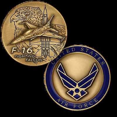 UNITED STATES AIR FORCE F 16 FIGHTING FALCON 1 3/4 MILITARY COIN 
