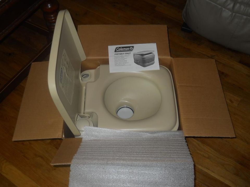 COLEMAN PORTABLE TOILET 827 802T PORTA POTTY/POTTI CAMPING,RV,MARINE 