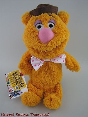 New FOZZIE BEAR HAND PUPPET PLUSH FULL BODY Muppets 12