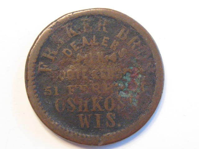   WI WIS WISC WISCONSIN SHOE STORE FURS WOOL CWT CIVIL WAR TOKEN MEDAL