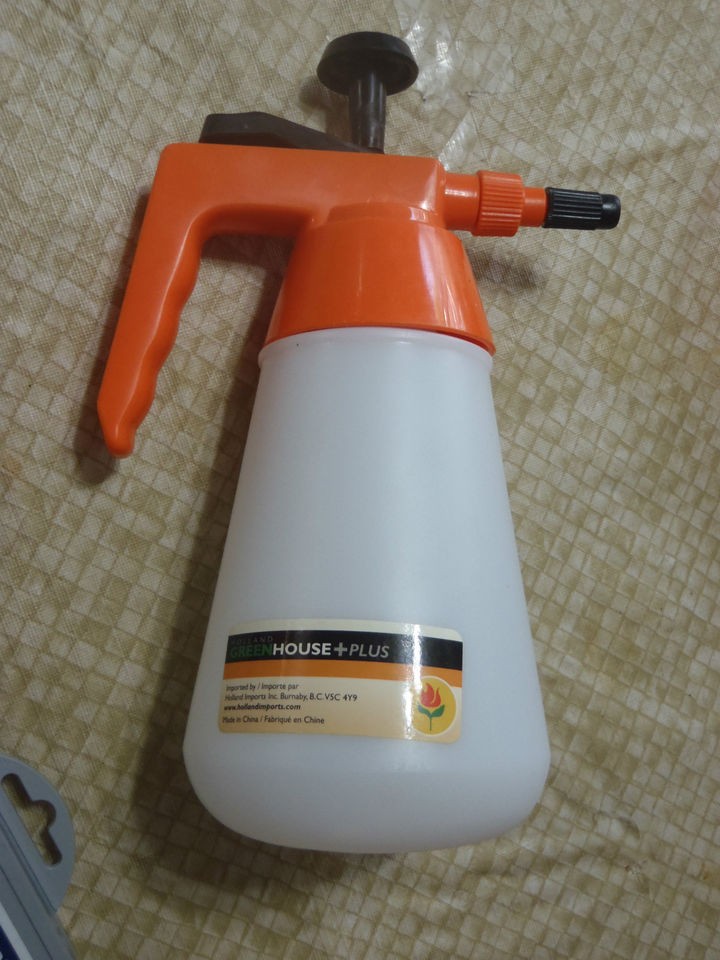 hand pump sprayer in Yard, Garden & Outdoor Living