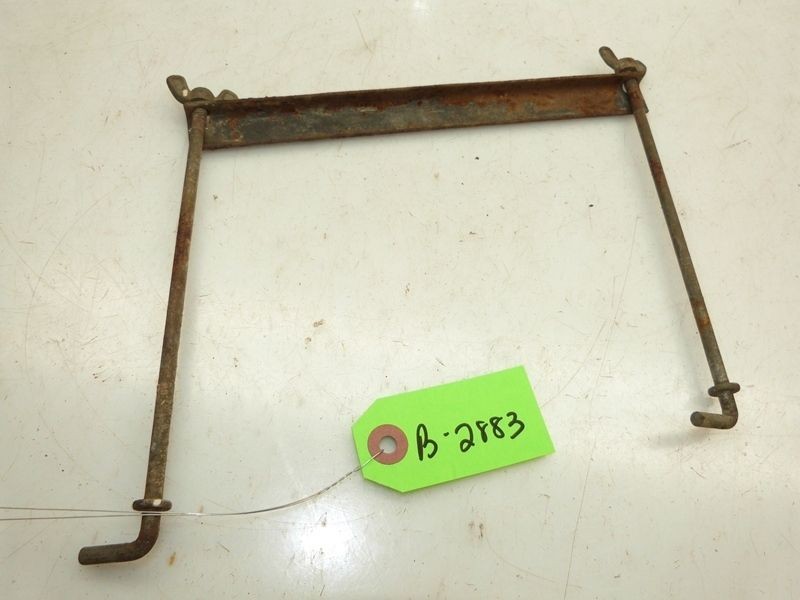 Bolens G12 Tube Frame Tractor Battery Tie Down