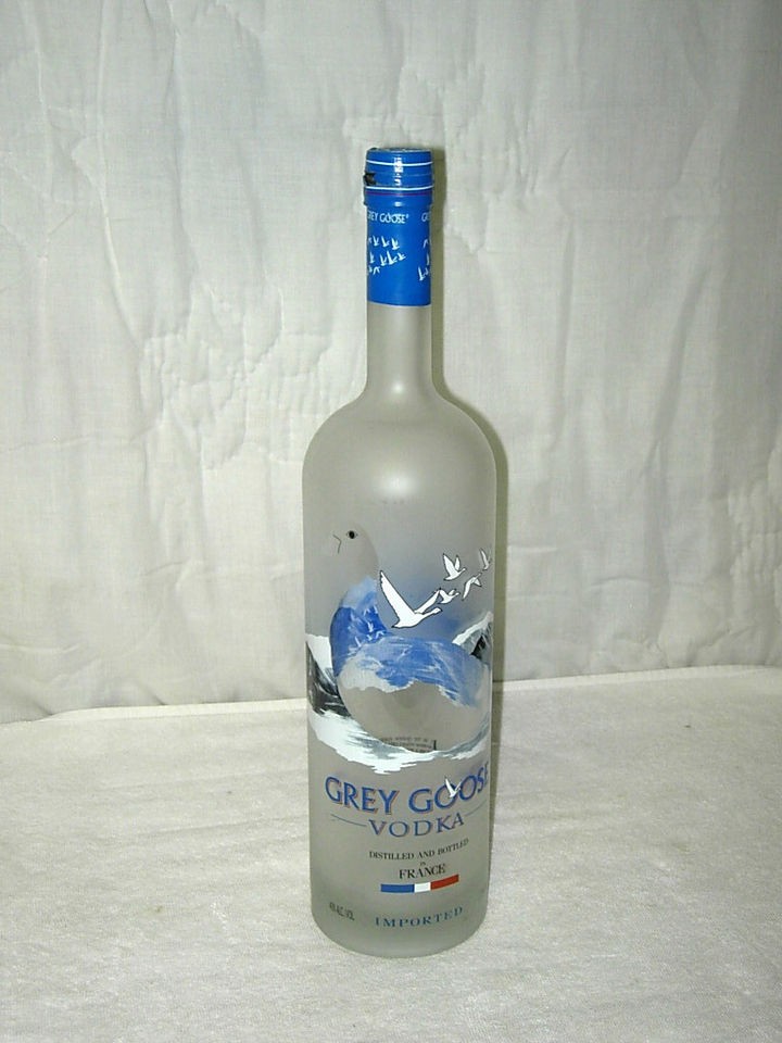 GREY GOOSE VODKA DUMMY DISPLAY UNOPENED EMPTY BOTTLE 1.75 LITERS 