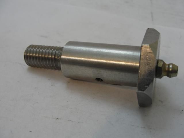 33310 Old Stock, Bridge Machine 10637 Idler Stud M14X2.0