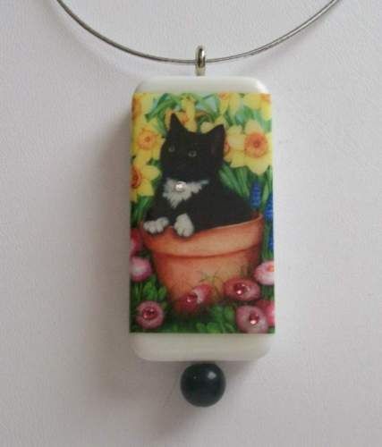 TUXEDO KITTEN IN FLOWER POT   DOMINO PENDANT