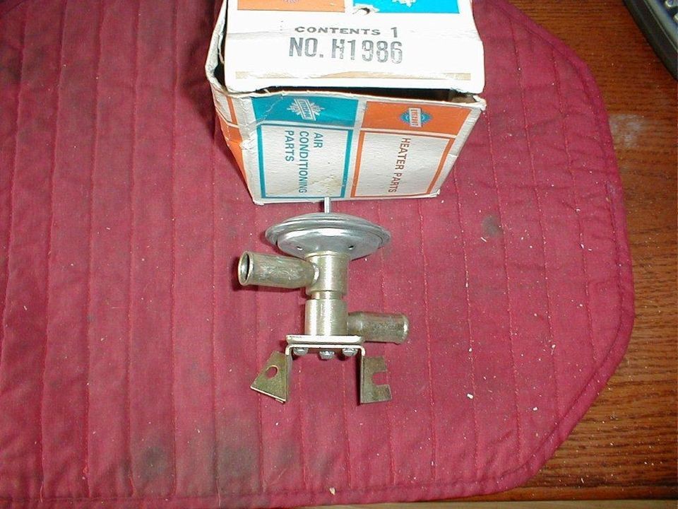 NOS FORD MERCURY 1966 HEATER CONTROL VALVE W/ AIR CONDITIONING