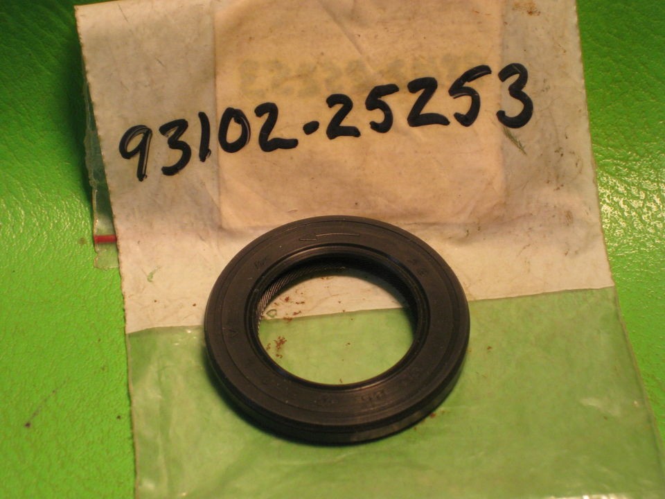   FJ1100 FJ1200 FZ600 FJ600 XJ600 YX600 STARTER CLUTCH OIL SEAL OEM