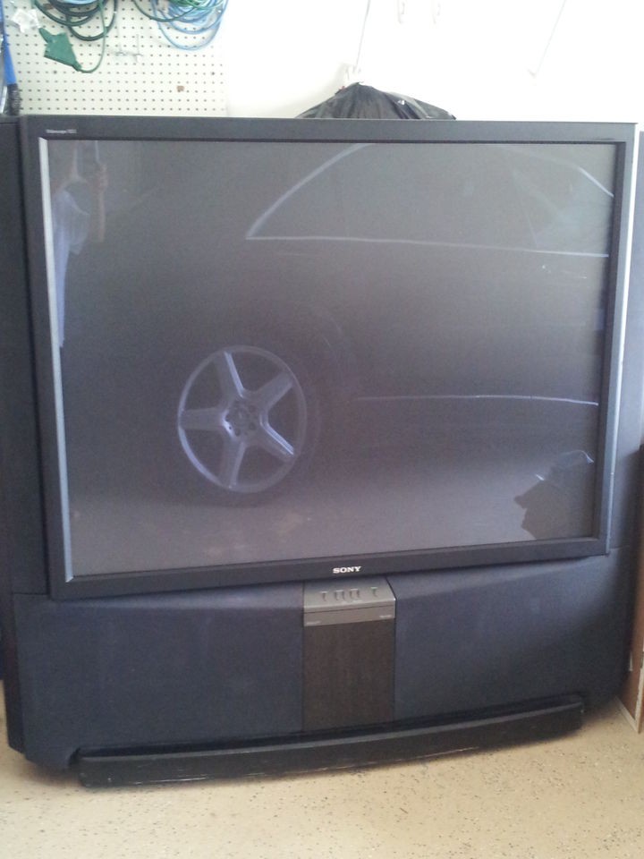   KP61XBR200 61 Rear Projectio​n Television plus 4 additional TVS