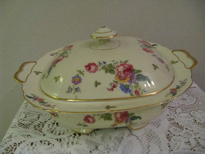 Thomas Ivory ROSEMONT SQUARE Covered VEGETABLE SERVING DISH BAVARIA 