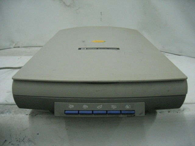 HP C7670A 6300C ScanJet SCSI USB Flatbed Color Scanner