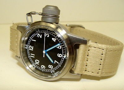 WWII U.S. NAVY UDT DIVERS WRISTWATCH NEW CONDITION