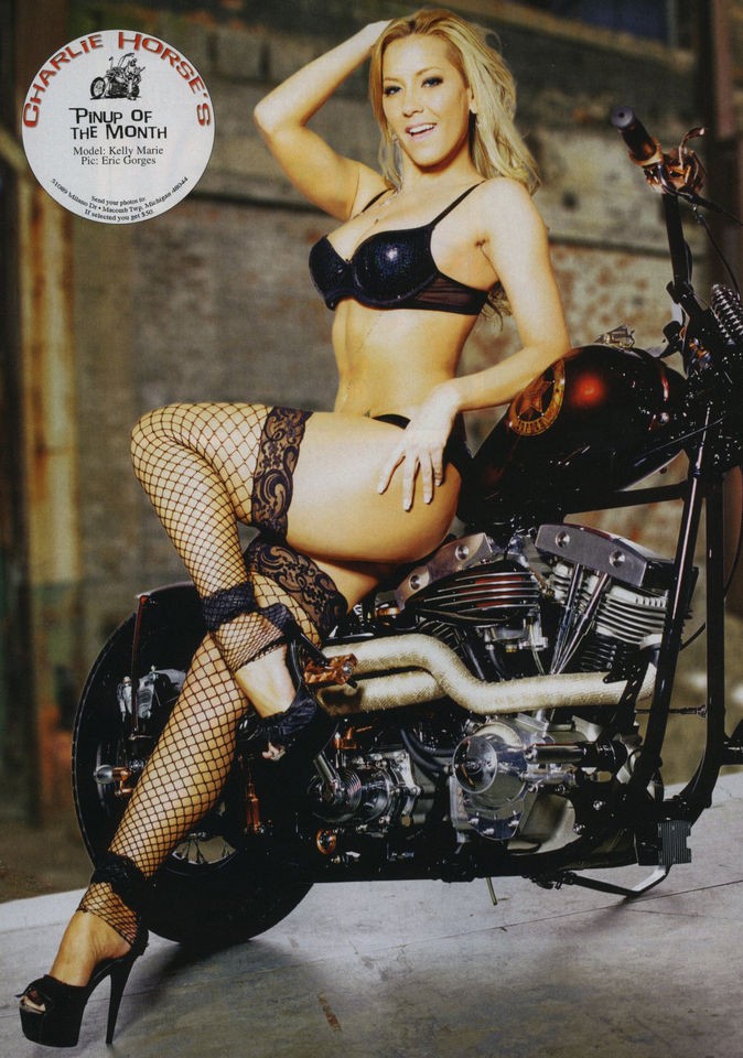 THE HORSE #117 MOTORCYCLE MAGAZINE BOBBER CHOPPER PIN UP BIKE TRIUMPH 