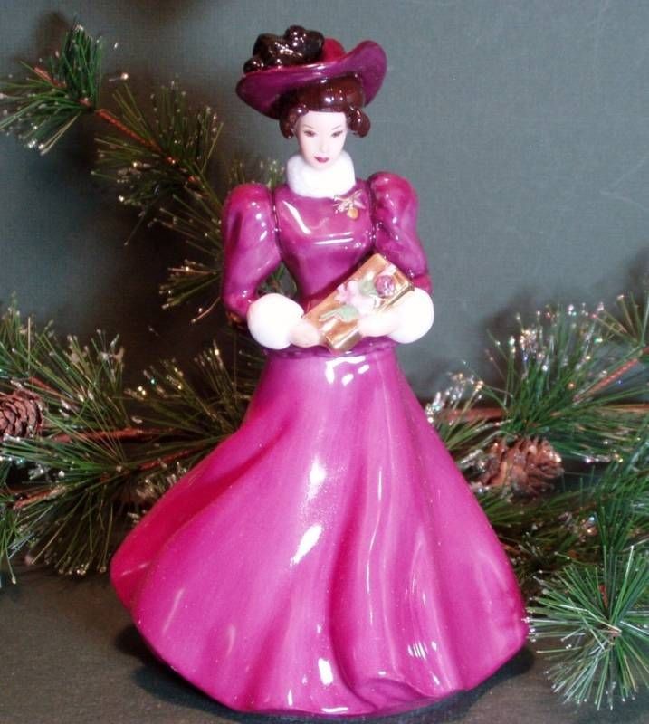 porcelain holiday barbie in Porcelain Barbie