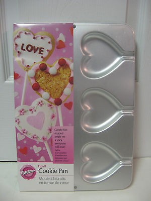 WILTON HEART COOKIE POPS CAKE PAN 6 CAVITY NEW