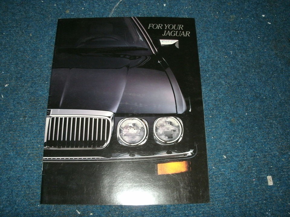 1988 JAGUAR ACCESSORIES FOR YOUR JAGUAR DEALERSHIP SALES BROCHURE RARE