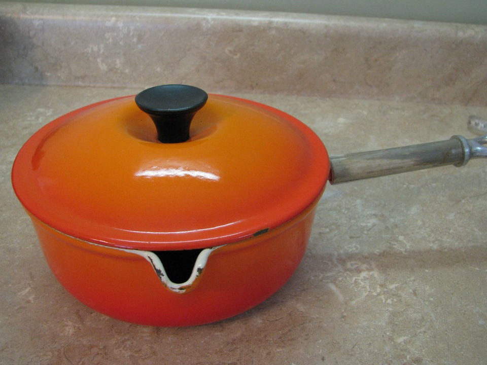 LE CREUSET #20 Vtg FRANCE SAUCE POT Orange Flame CAST IRON ENAMEL 