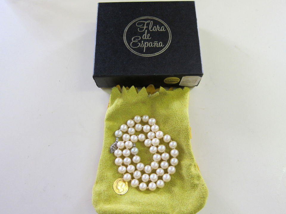 Majorca Hand Crafted Pearls From Spain w/leather pouch