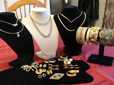 MIXED LOT VINTAGE COSTUME JEWELRY, AVON, MONET, CHICOS, LIZ CLAIBORNE