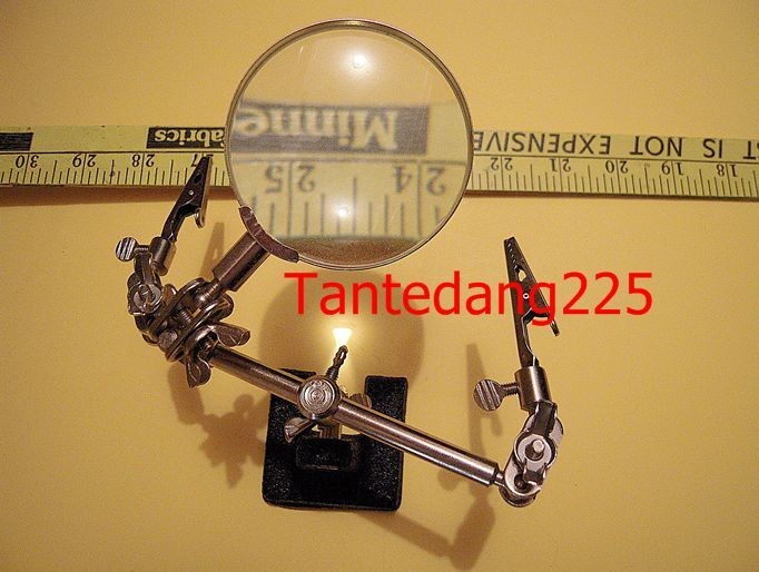 Extra Large Magnifying Glass   Helping Clamp Hands NEW