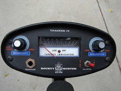 Bounty Hunter Tracker IV Gold & Metal Detector