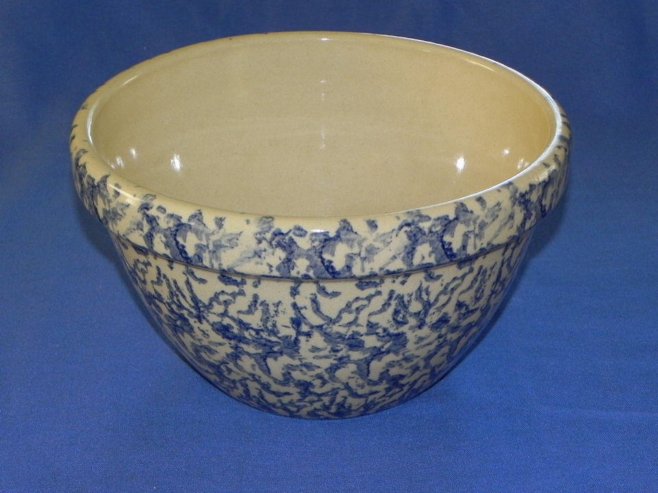 vintage mixing bowls