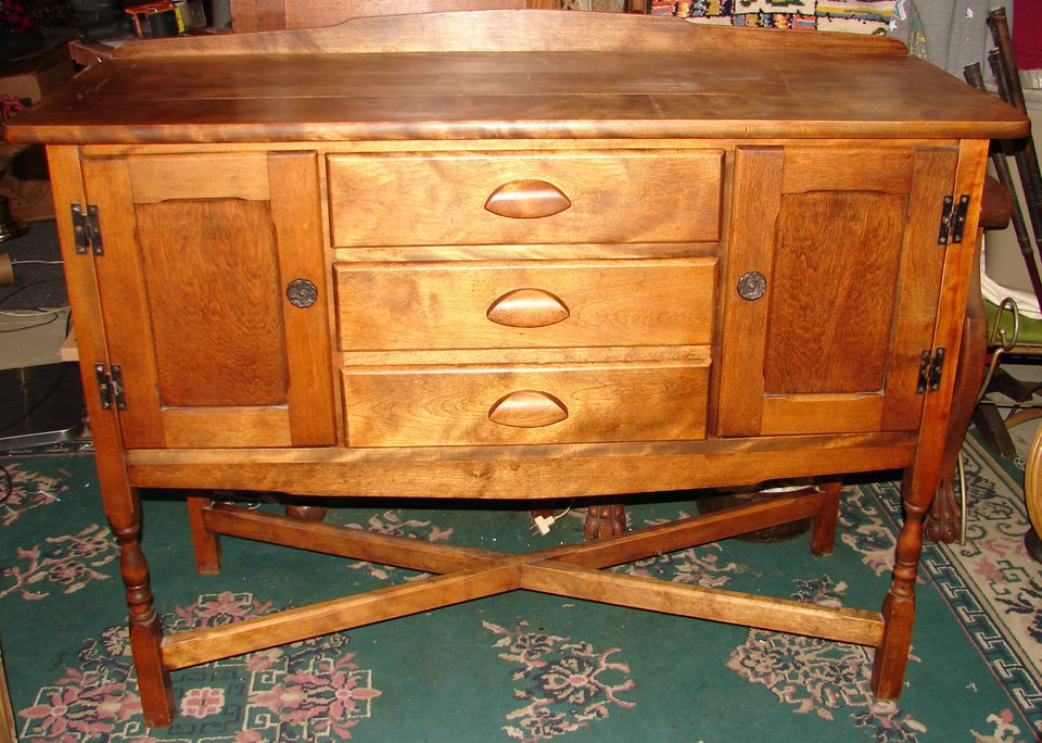 antique oak buffet furniture in Sideboards & Buffets