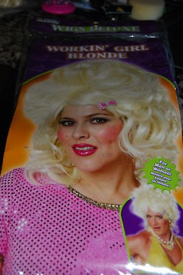 NIP DOLLY PARTON STYLE BLONDE COSTUME WIG