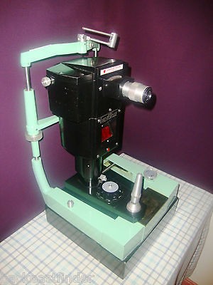 AMERICAN OPTICAL NON CONTACT TONOMETER Model 12415 in Rare Green/Black 