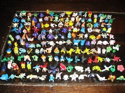 Lot 168 Pokemon Mini Figures Reshiram Beartic Oshawott Giratina 